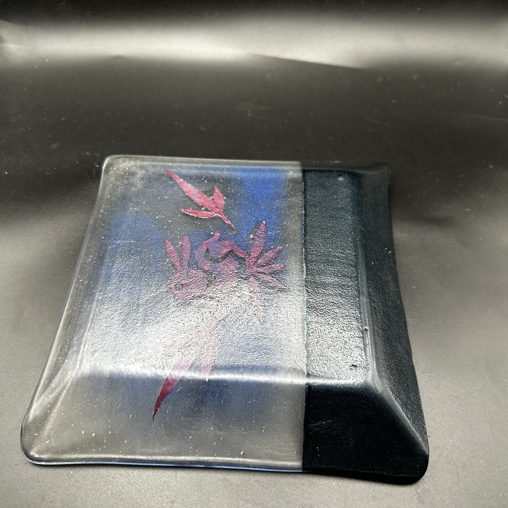 Dichroic Studio Art Fused Glass Rectangular Plate With Rabbit Design Blue Red - Picture 7 of 8